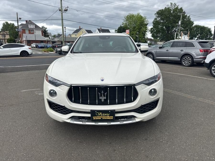 2019 MASERATI Levante