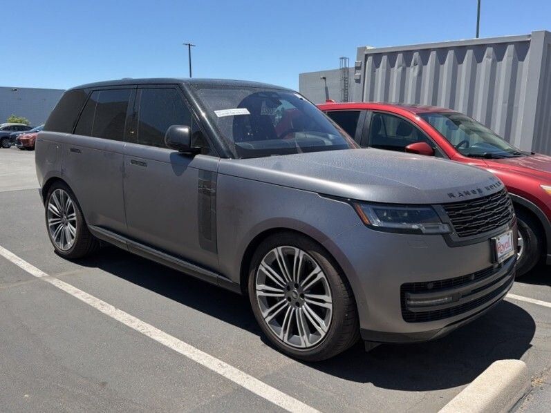 2023 LAND ROVER New Range Rover