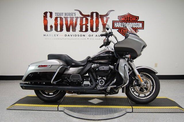 2017 HARLEY DAVIDSON FLTRU / Road Glide Ultra