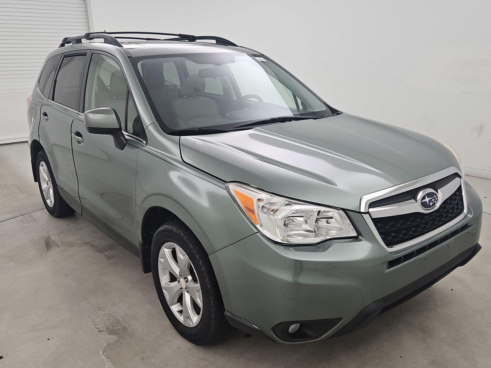 2015 SUBARU Forester