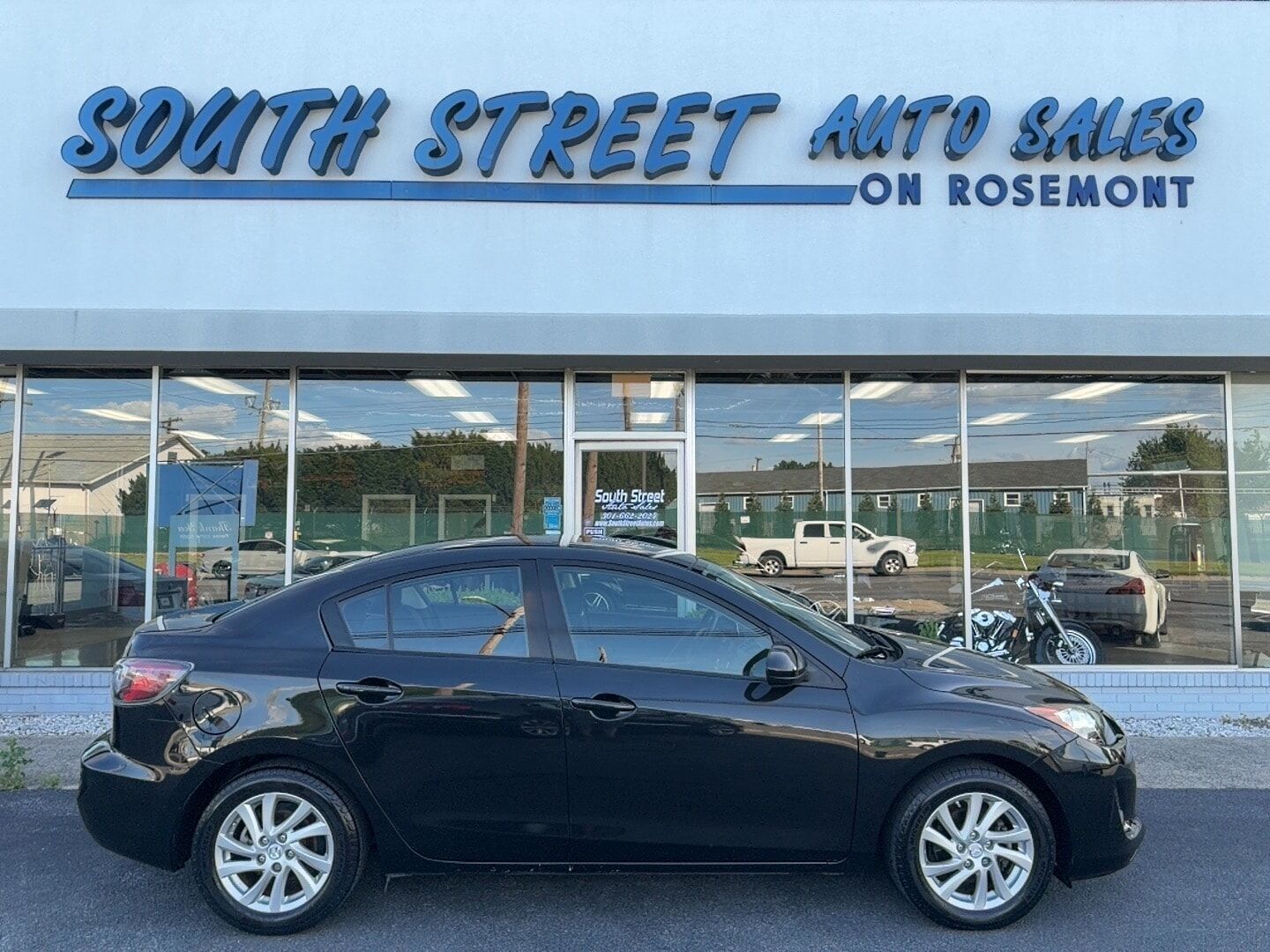 2012 MAZDA Mazda3