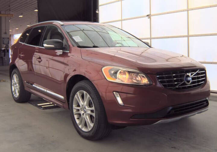 2016 VOLVO XC60