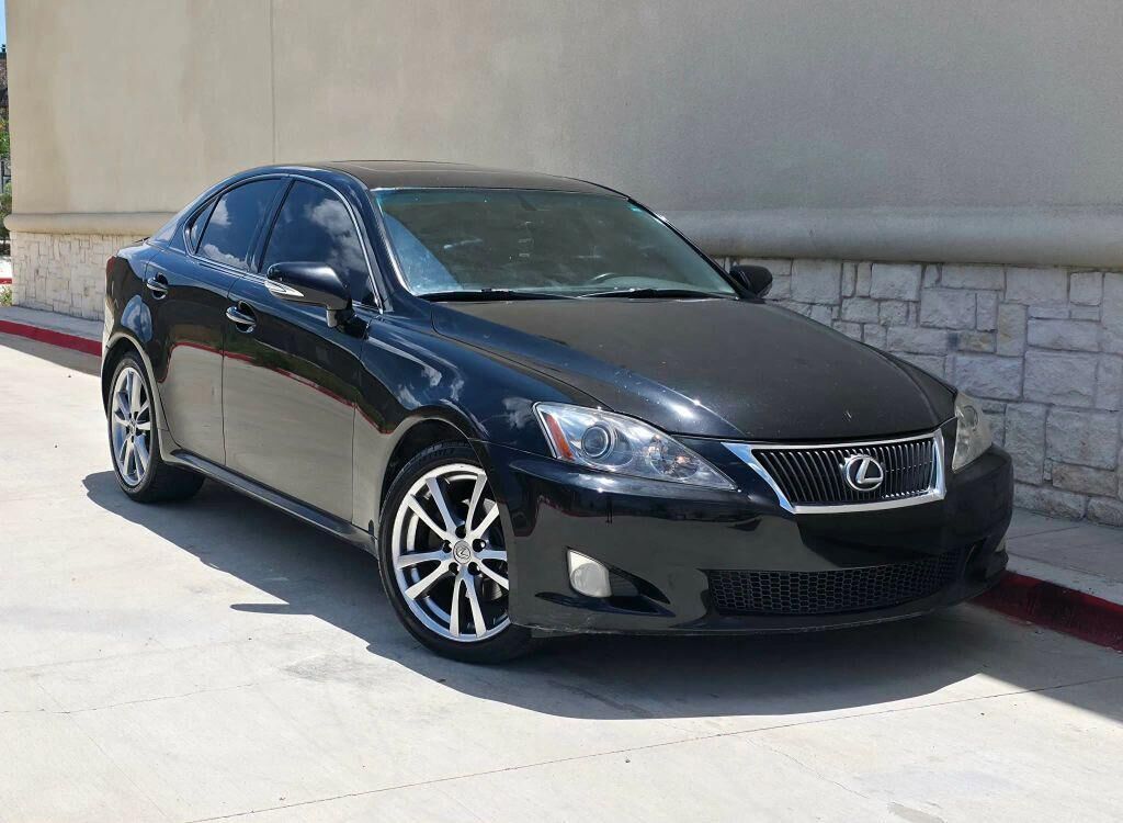 2010 LEXUS IS