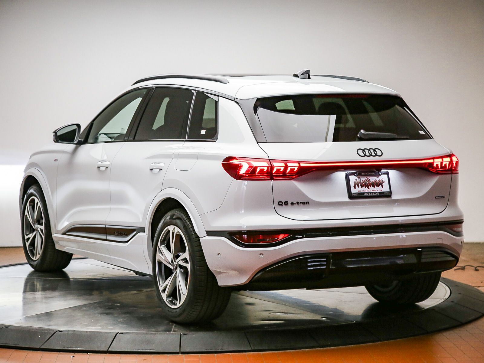 2027 Audi Q6