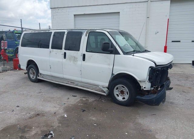2010 CHEVROLET Express