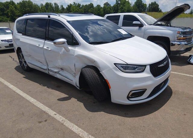 2022 CHRYSLER Pacifica