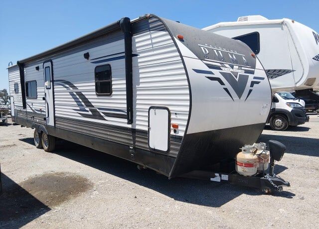 2021 FOREST RIVER Puma Towables