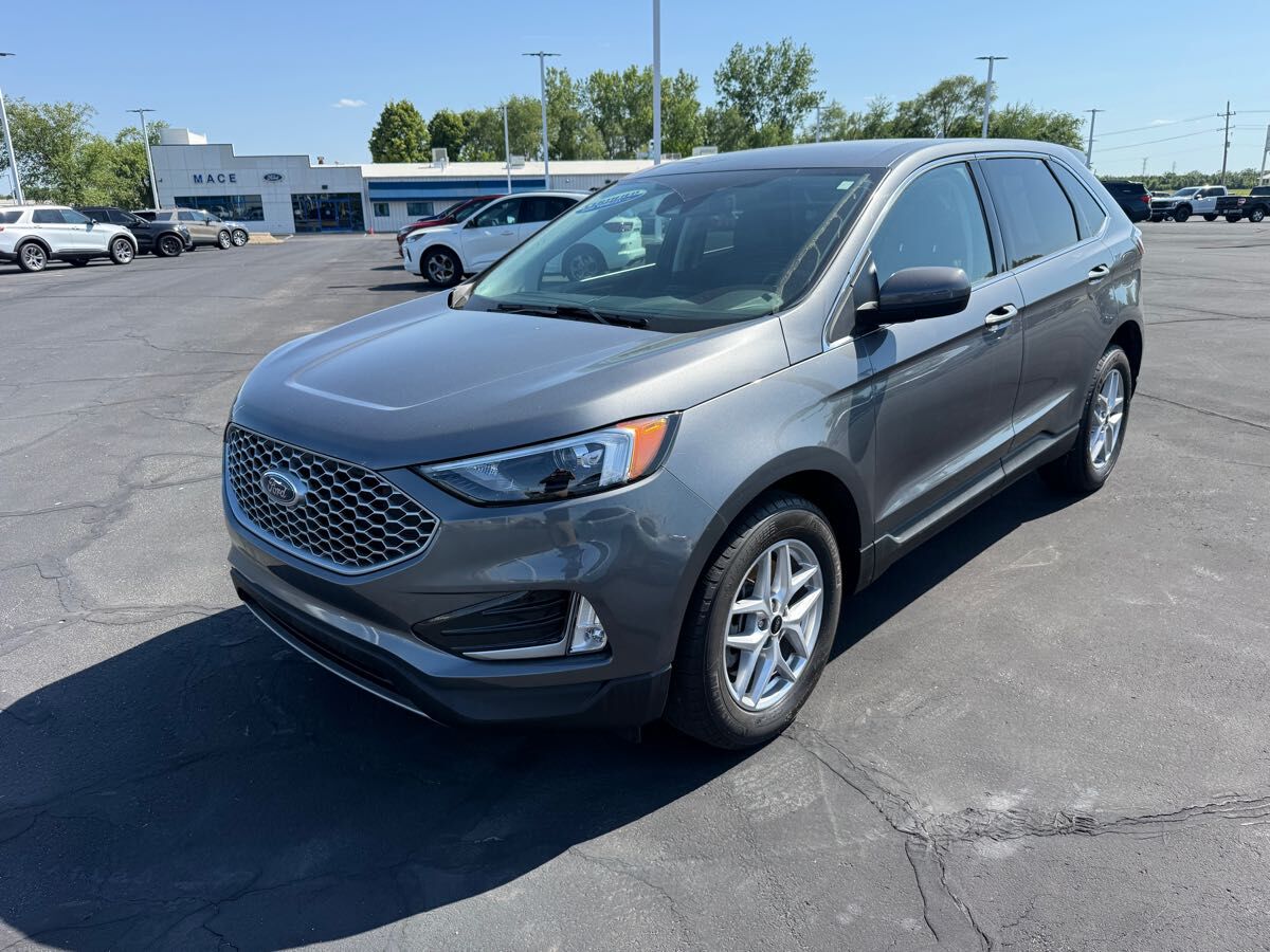 2024 FORD Edge