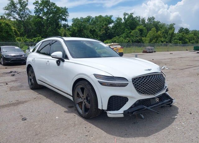 2025 GENESIS GV70