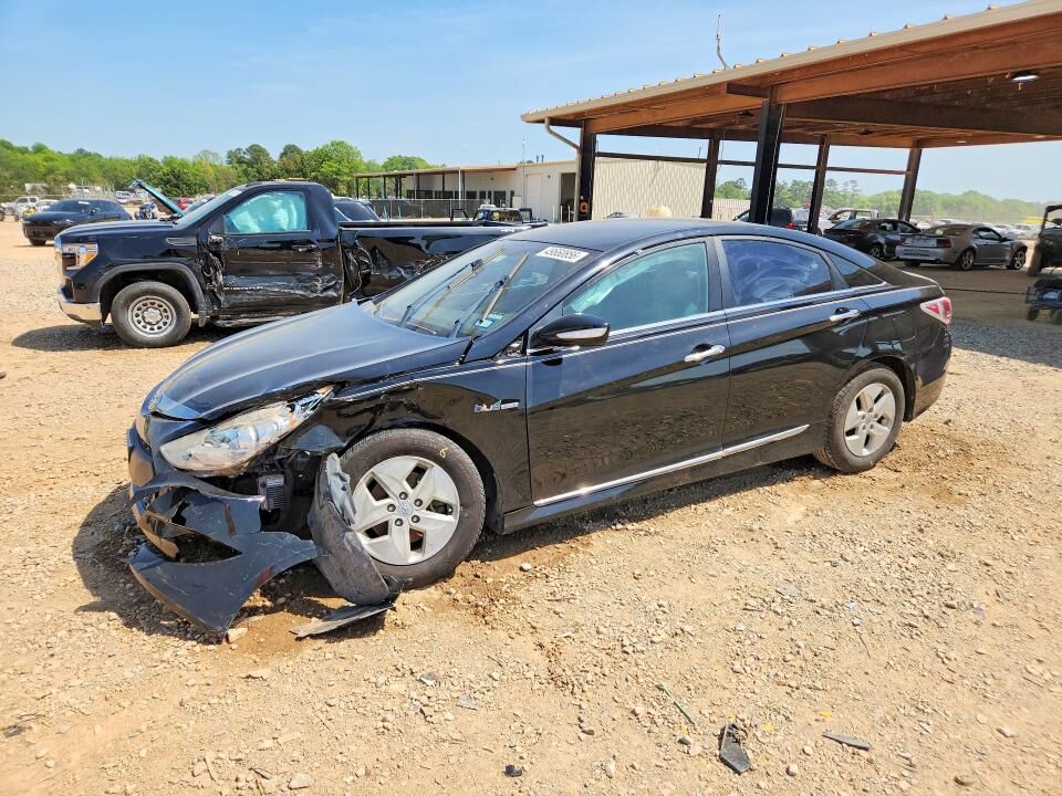 2011 HYUNDAI Sonata