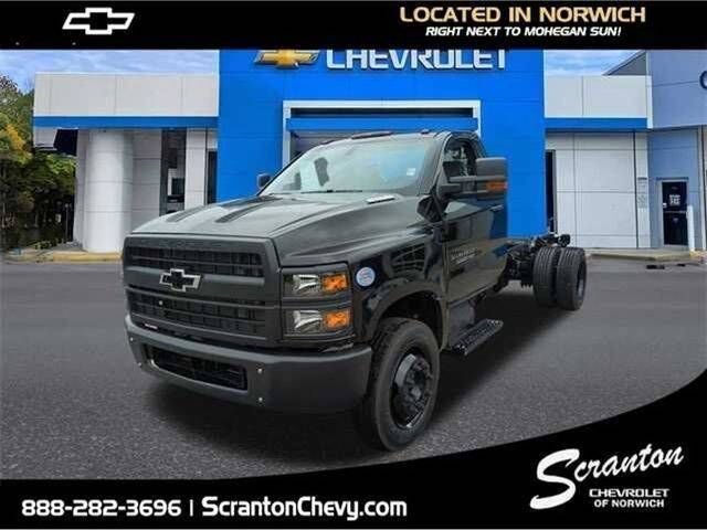 2024 GMC Silverado Medium Duty