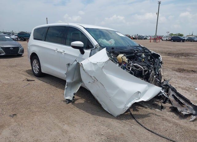 2017 CHRYSLER Pacifica