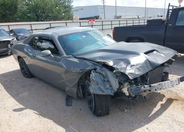 2019 DODGE Challenger
