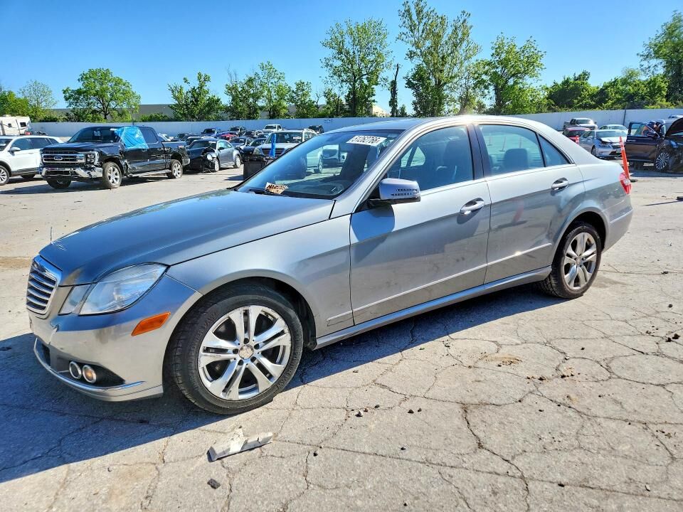 2011 MERCEDES-BENZ E-Class
