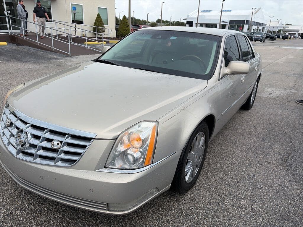2008 CADILLAC DTS