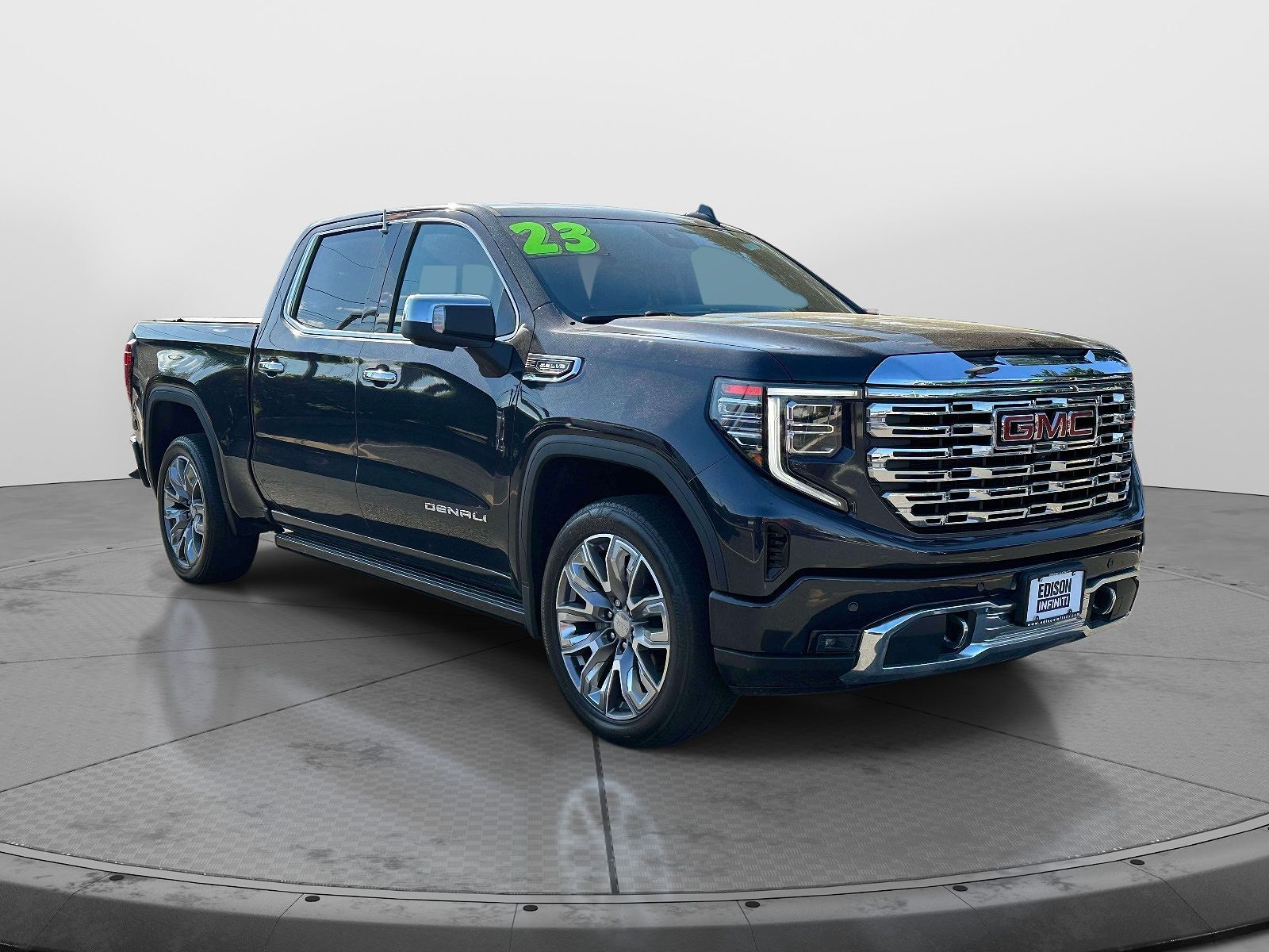 2023 GMC Sierra