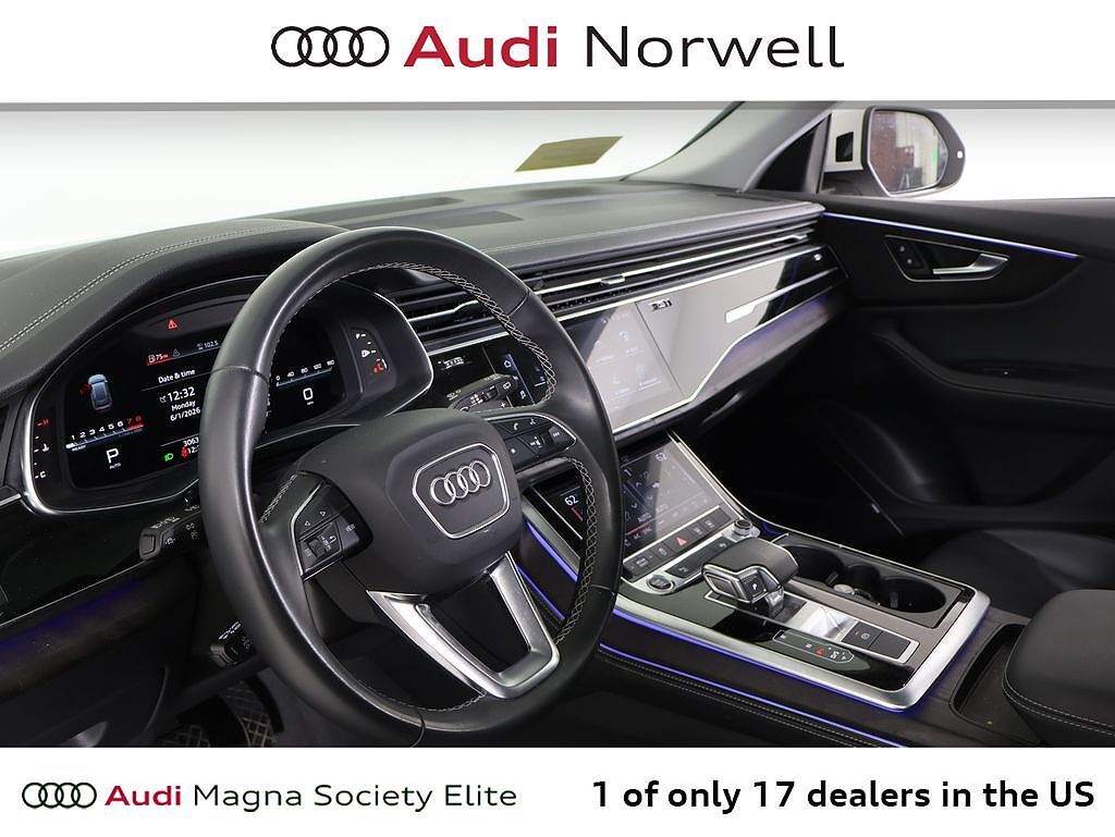 2023 Audi Q8