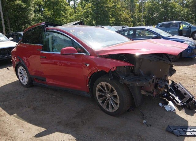 2018 TESLA Model X