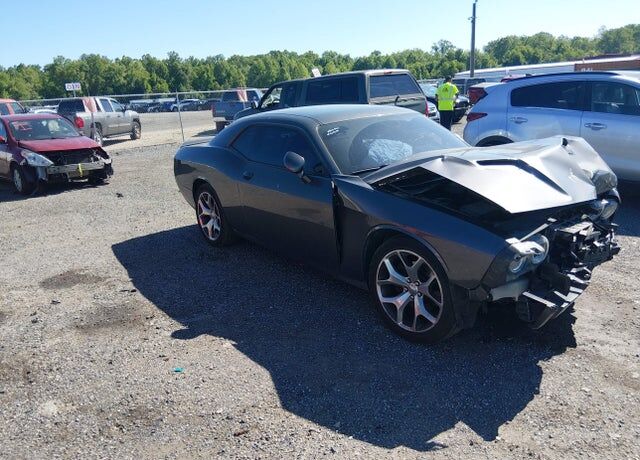 2015 DODGE Challenger