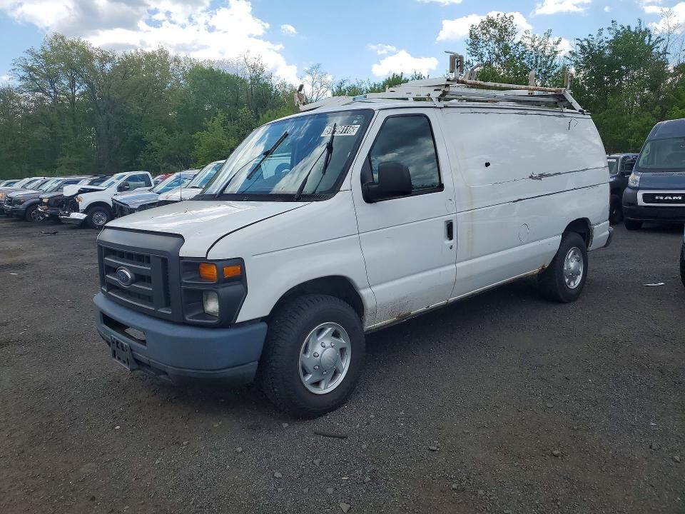 2013 FORD E-250