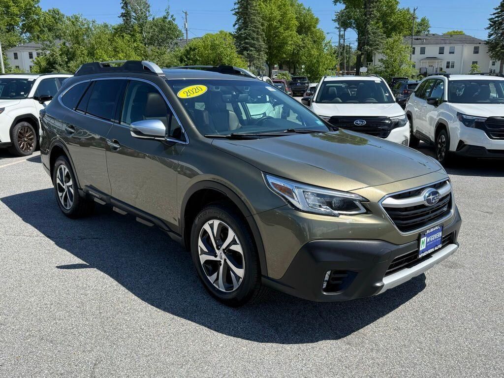 2020 SUBARU Outback