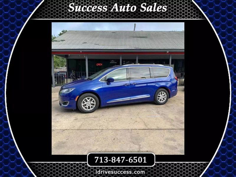 2020 CHRYSLER Pacifica