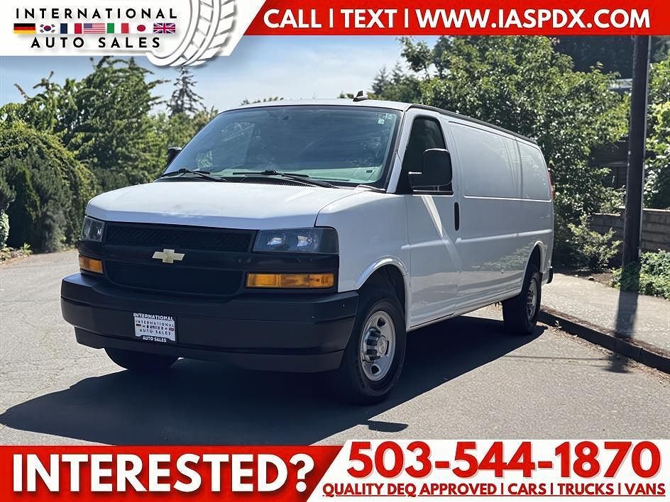 2020 CHEVROLET Express