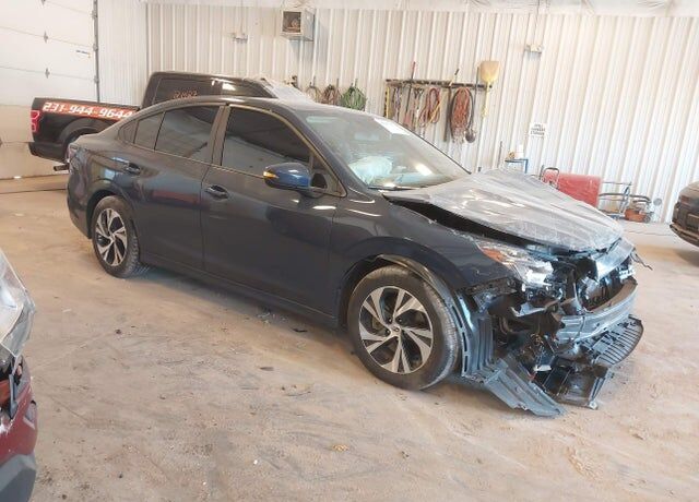2025 SUBARU Legacy