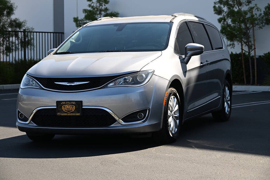 2019 CHRYSLER Pacifica