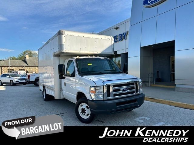 2008 FORD E-450