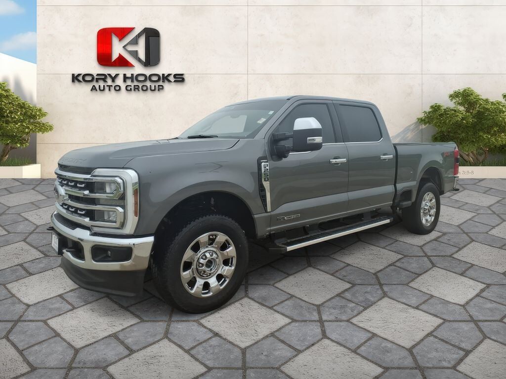 2025 FORD F-250