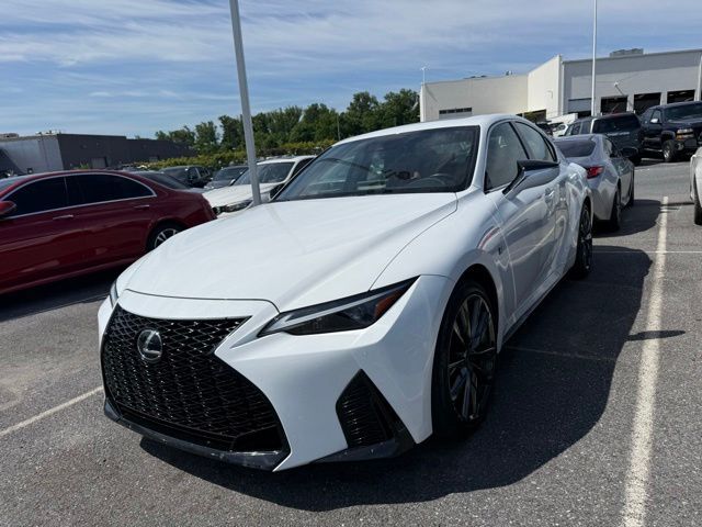2024 LEXUS IS