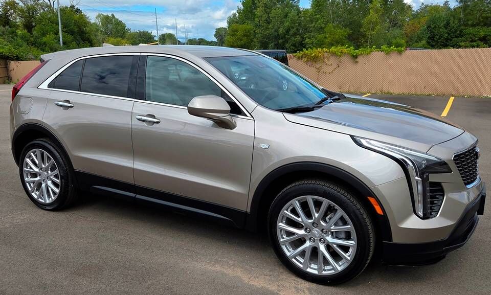 2023 CADILLAC XT4