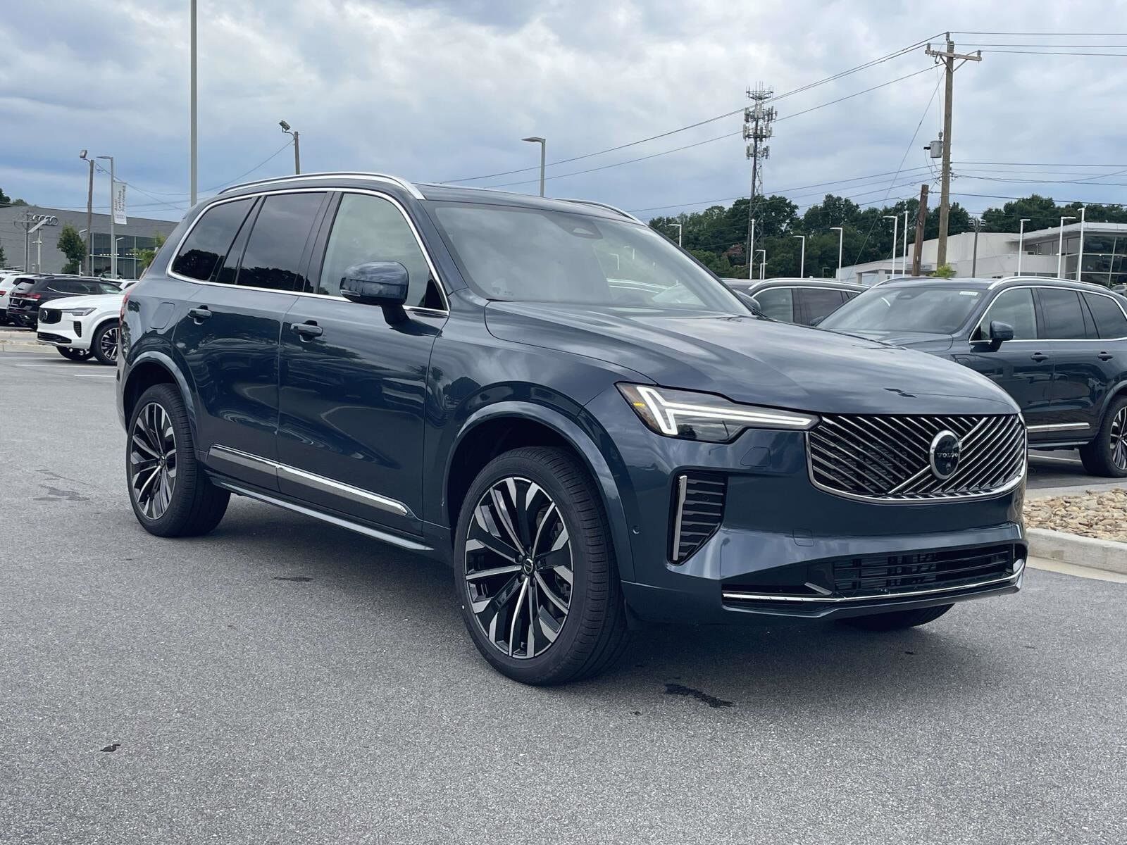 2026 VOLVO XC90