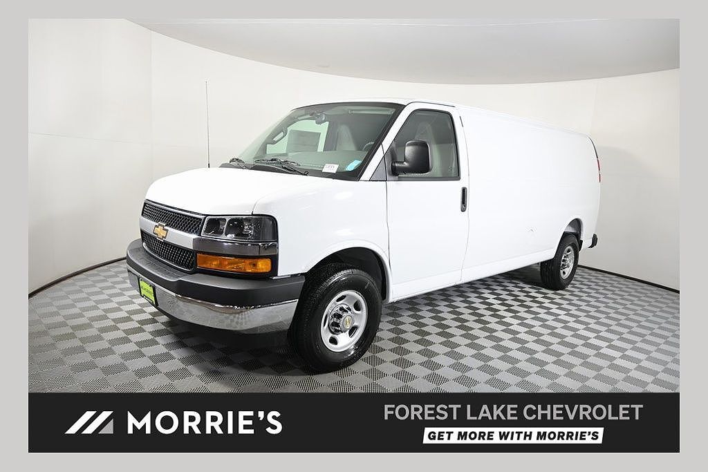2026 CHEVROLET Express