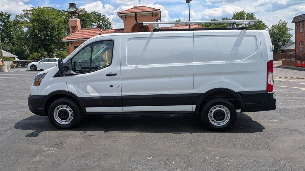 2022 FORD Transit