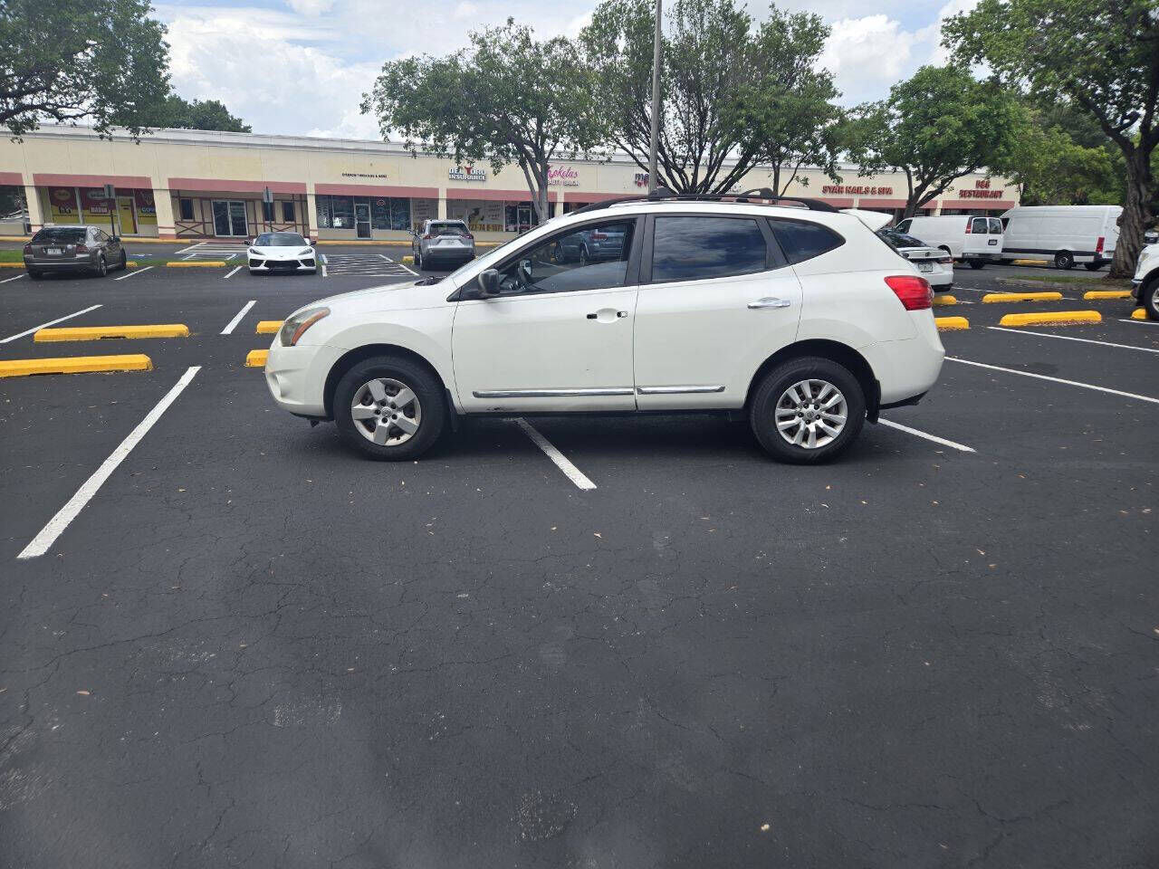 2014 NISSAN Rogue