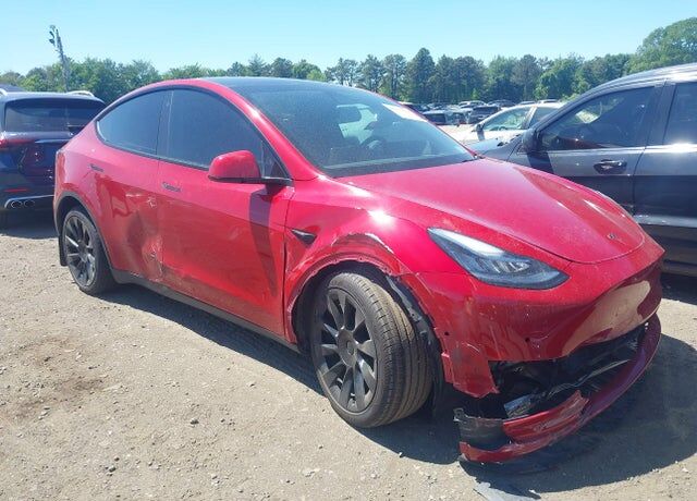2022 TESLA Model Y