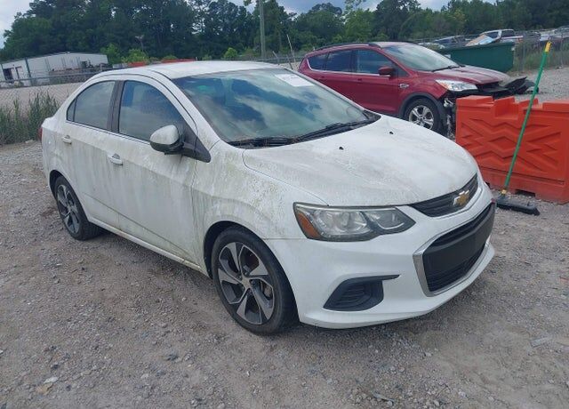 2017 CHEVROLET Sonic