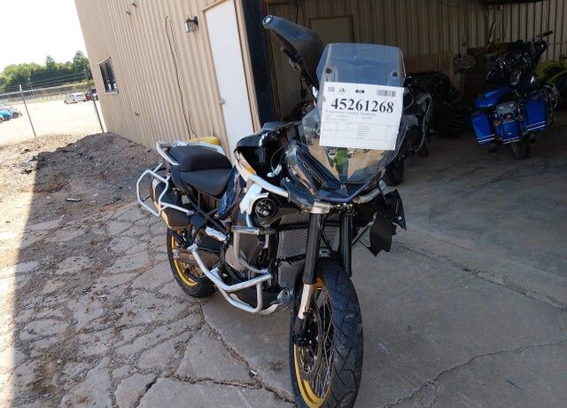 2024 CFMOTO IBEX800