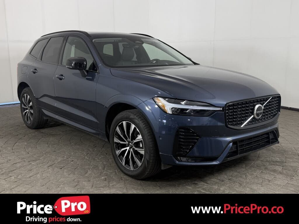 2025 VOLVO XC60