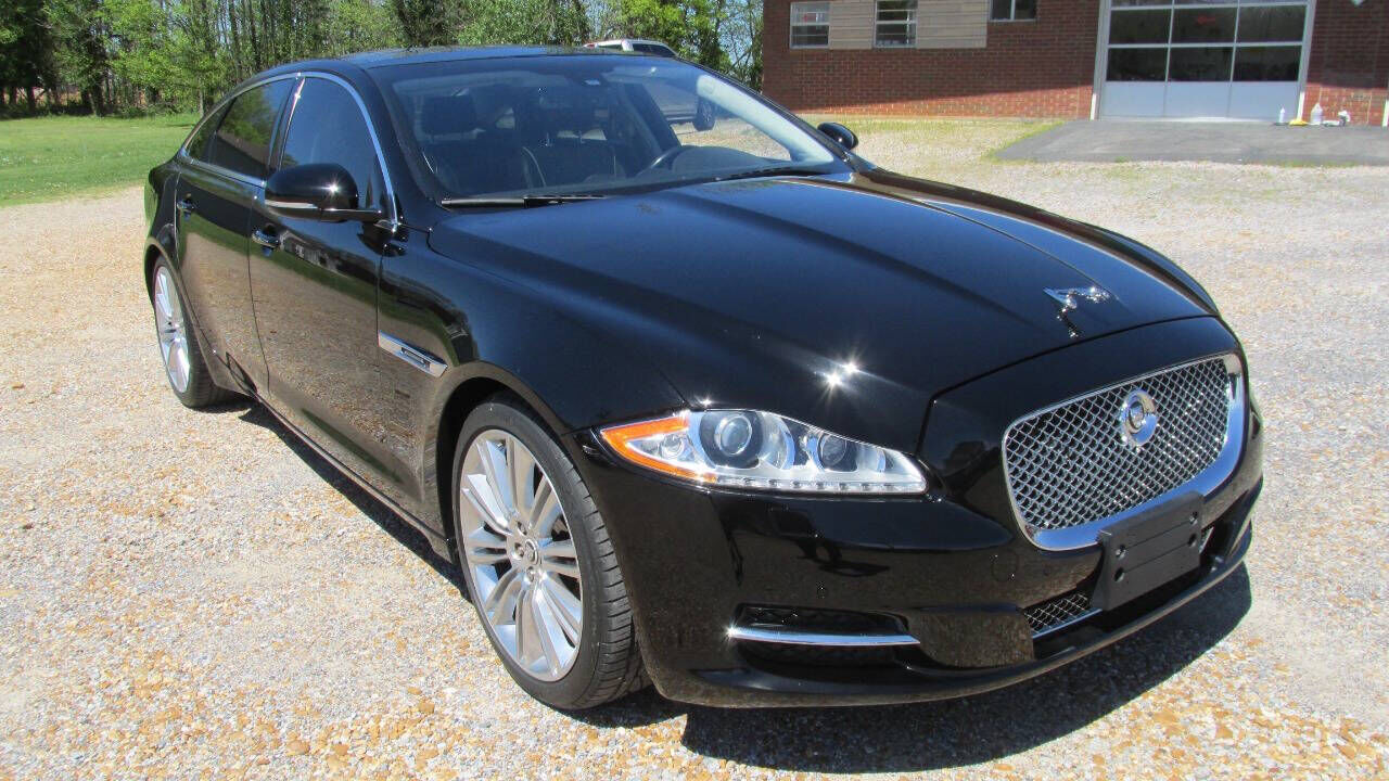 2011 JAGUAR XJ