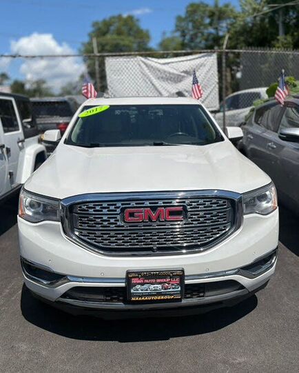 2017 GMC Acadia