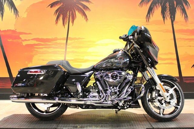 2026 HARLEY DAVIDSON FLHX / Street Glide