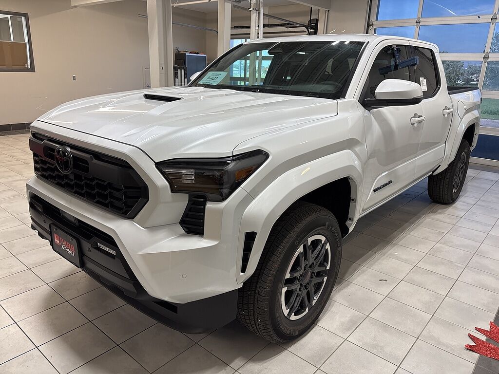 2026 TOYOTA Tacoma