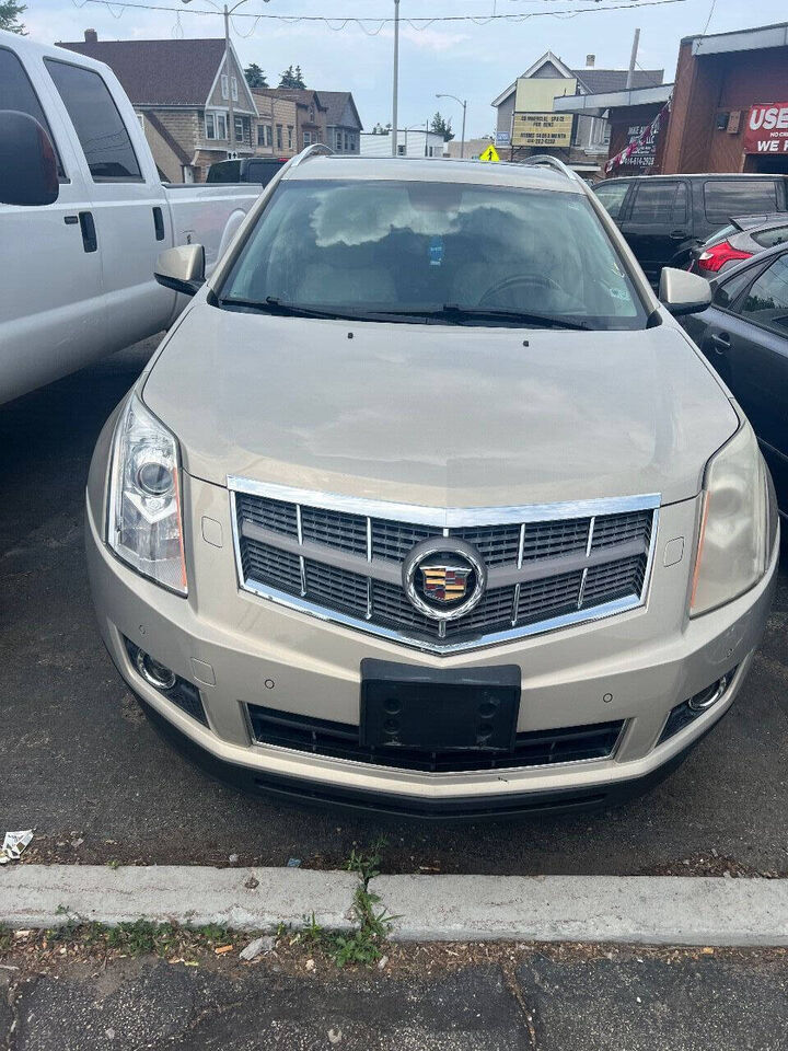 2010 CADILLAC SRX