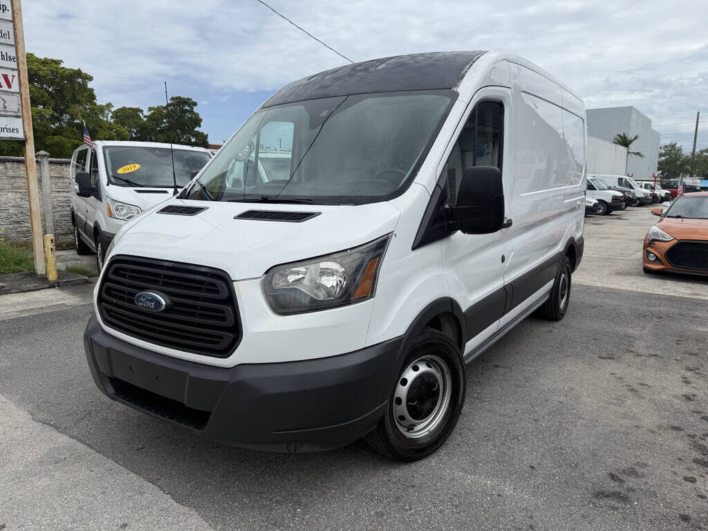 2018 FORD Transit