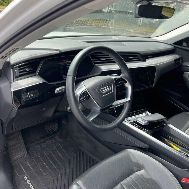 2023 Audi e-tron
