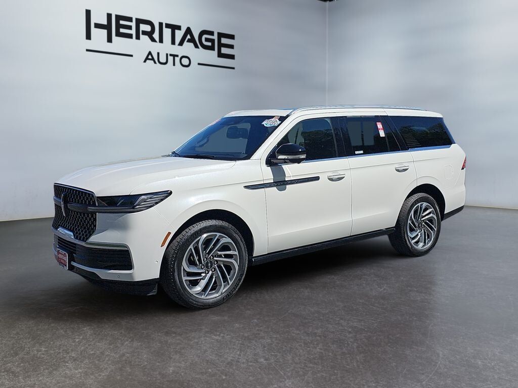 2025 LINCOLN Navigator