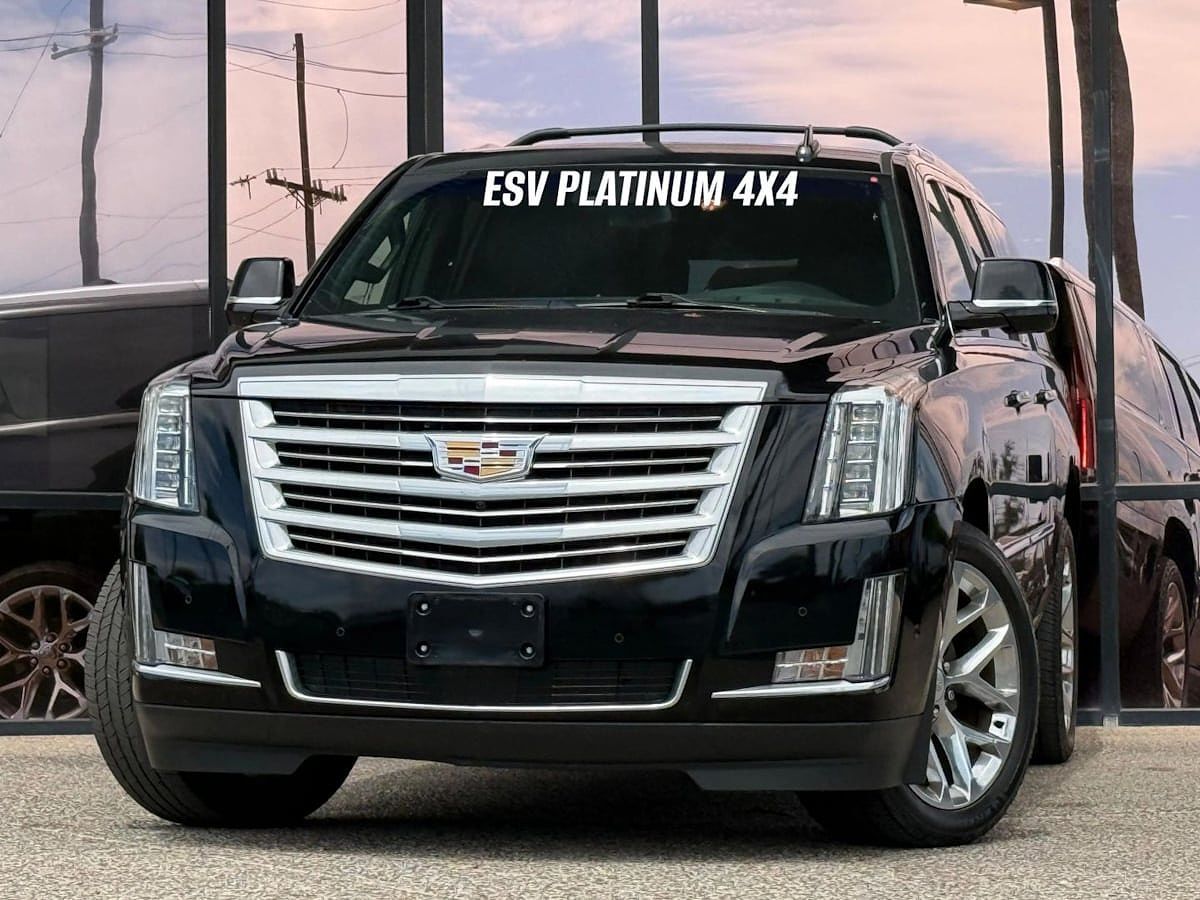2018 CADILLAC Escalade ESV